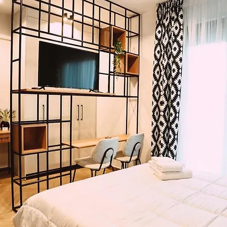 Four Stay Apartments Blue Room Vólos Exterior photo